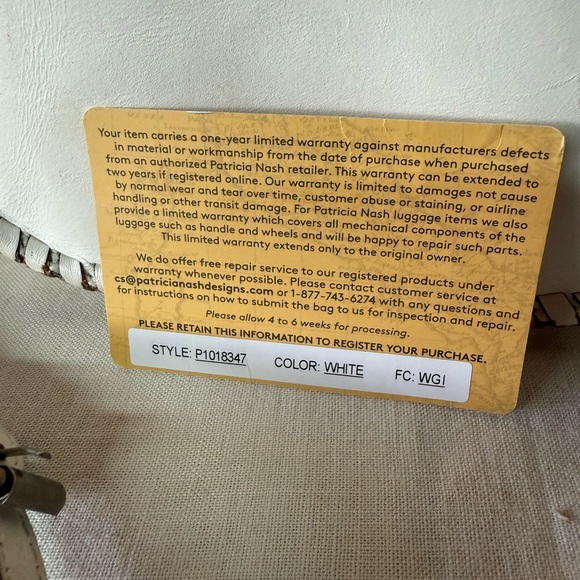 Beautiful Patricia Nash Crossbody - Picture 4 of 14